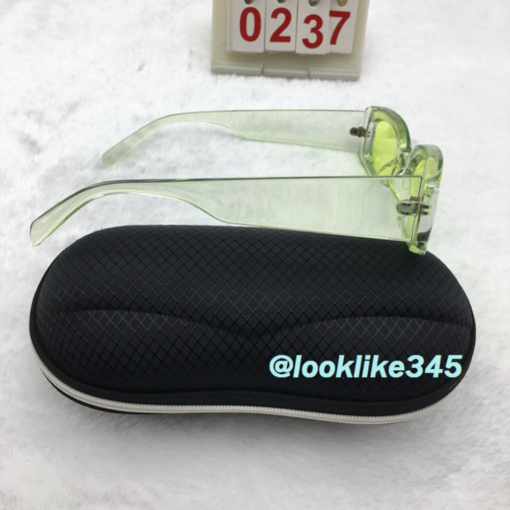 Black Frame Black Grey Lens Sunglasses - Picture 2 of 4